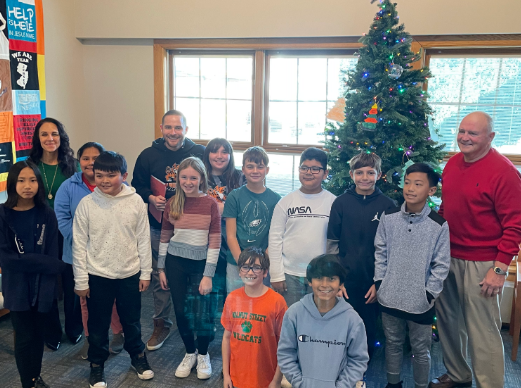 Toms River Students Decorate Townhall Christmas Tree