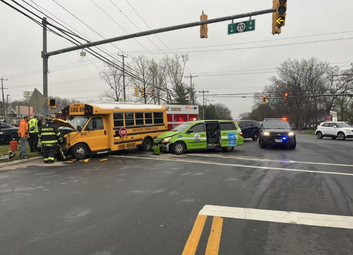 School Bus Crash in Ocean County Leaves Four Injured - TomsRiver.org