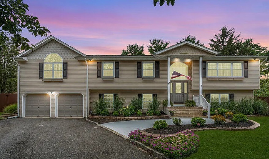 61 Lynn Drive Toms River, NJ 08753